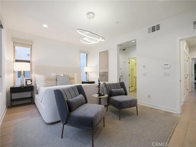 12 Ebb Tide Circle, Newport Beach, California 92663
