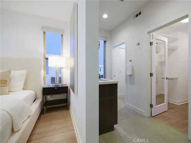 12 Ebb Tide Circle, Newport Beach, California 92663