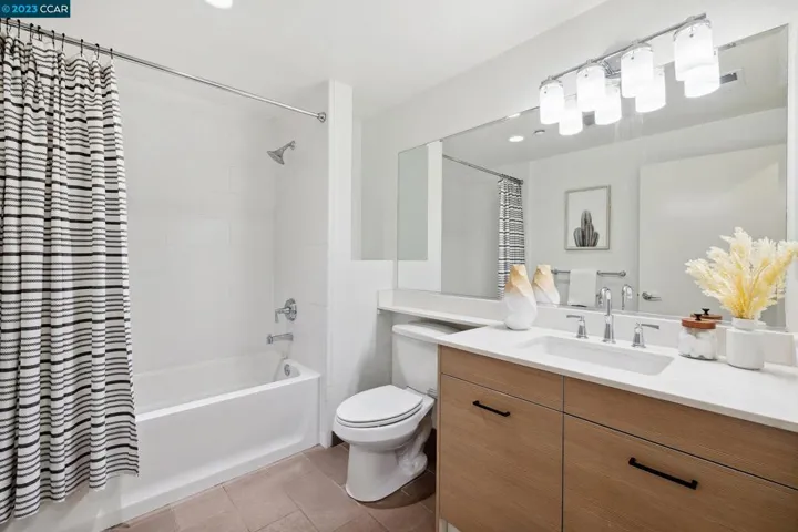555 Ygnacio Valley Road 216, Walnut Creek, California 94596-3329