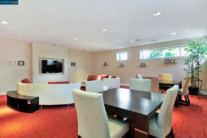 555 Ygnacio Valley Road 216, Walnut Creek, California 94596-3329