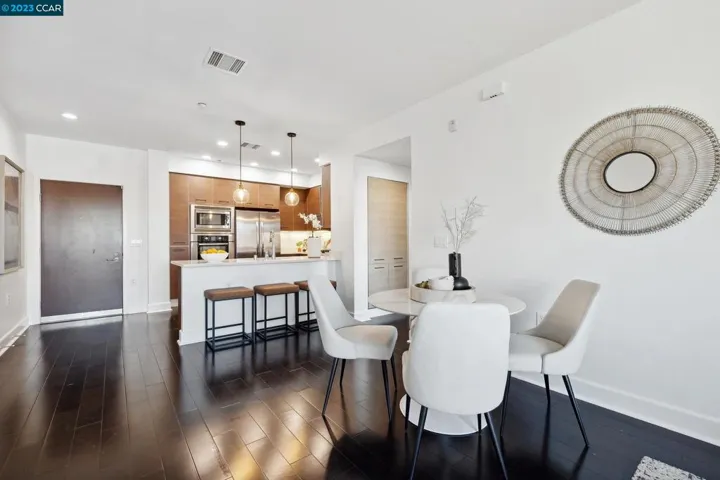 555 Ygnacio Valley Road 216, Walnut Creek, California 94596-3329