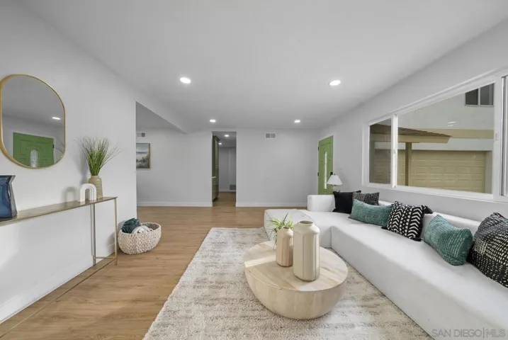 Den/Family/Great Room