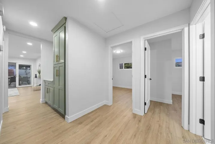 3301 Carolyn Cir, Oceanside, California 92054