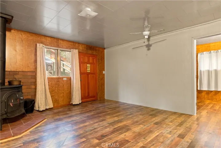 Lots of wall space and room to set up a cozy living room.
