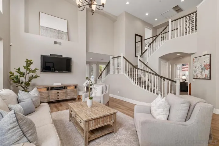 16337 Los Rosales St, San Diego, California 92127