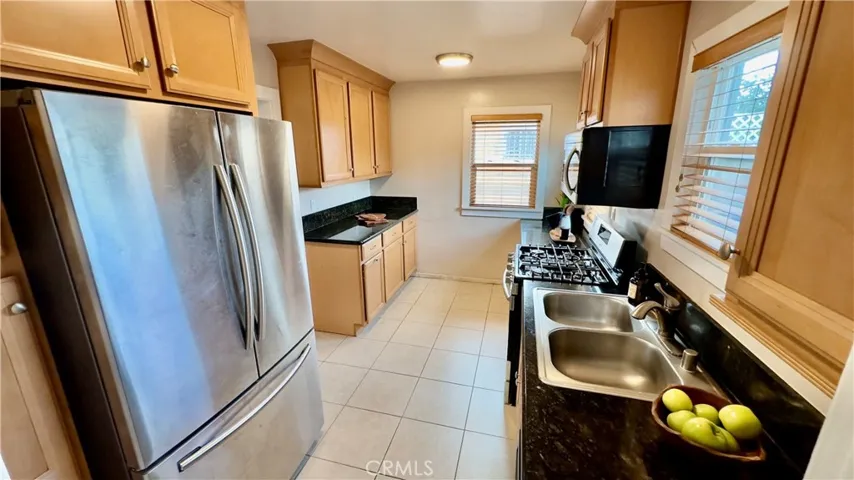 1015 Larch Street, Inglewood, California 90301