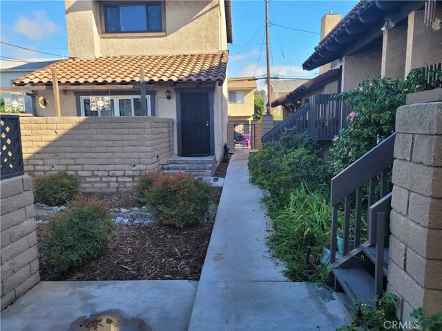 Walkway entrance