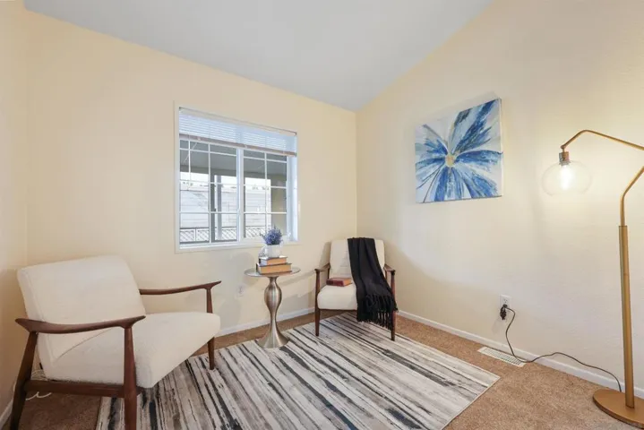 Guest bedroom
