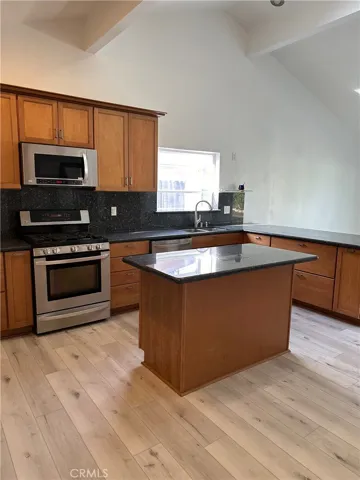 6911 Hartcrest Drive, Rancho Palos Verdes, California 90275