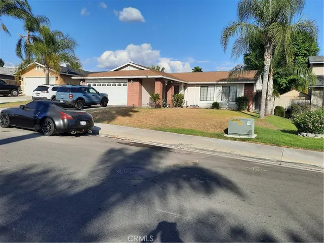 665 S Dallas Avenue, San Bernardino, California 92410