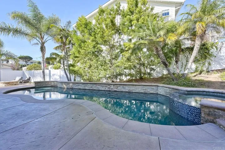 4028 James Drive, Carlsbad, California 92008