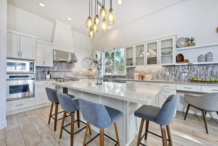 4028 James Drive, Carlsbad, California 92008