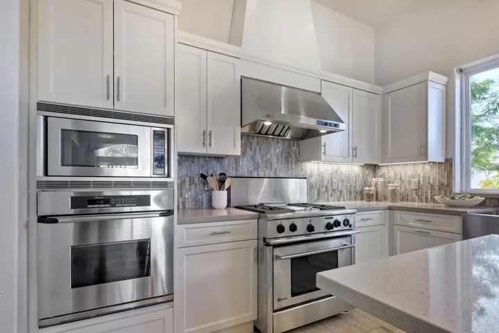 4028 James Drive, Carlsbad, California 92008