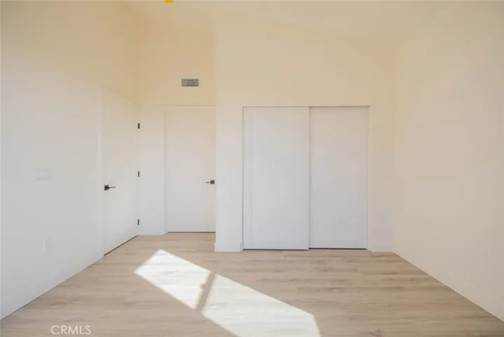 2608 Honolulu Avenue 101, Montrose, California 91020