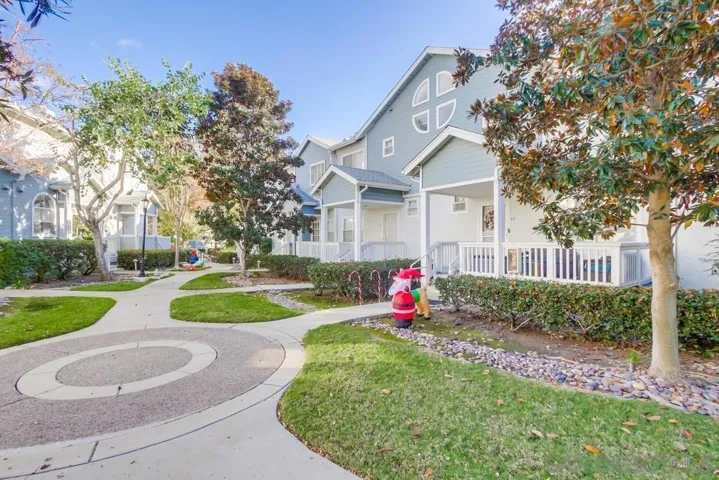 10020 Scripps Vista Way 69, San Diego, California 92131