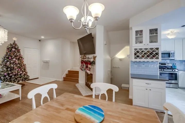 10020 Scripps Vista Way 69, San Diego, California 92131