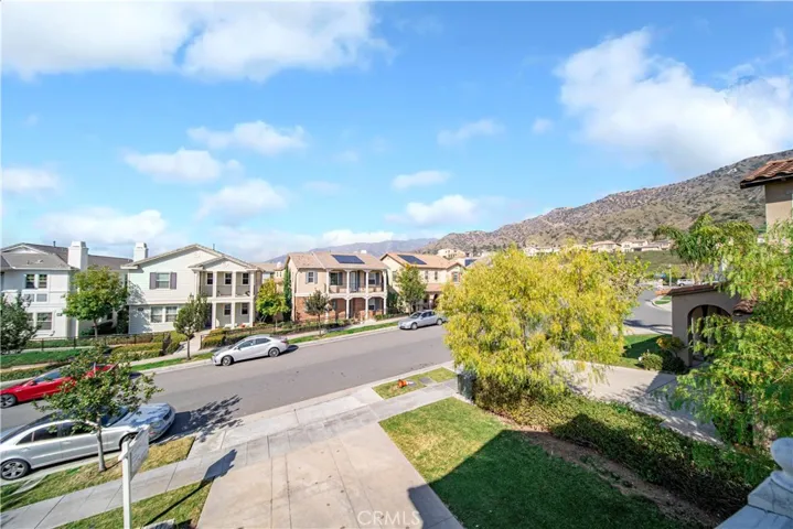 1318 N Crape Myrtle Drive, Azusa, California 91702