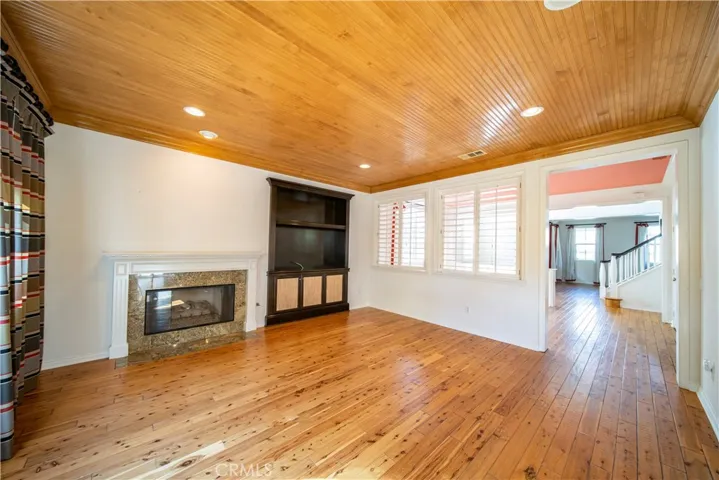 1318 N Crape Myrtle Drive, Azusa, California 91702