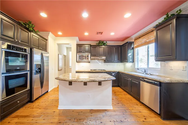 1318 N Crape Myrtle Drive, Azusa, California 91702
