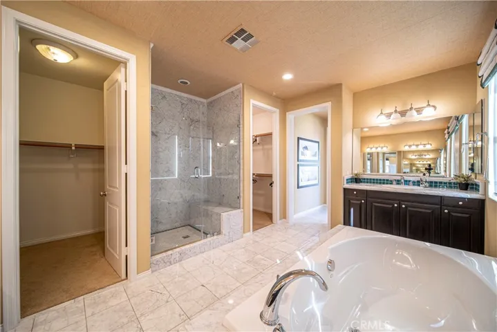 1318 N Crape Myrtle Drive, Azusa, California 91702