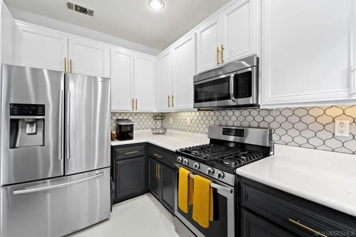 2722 Castlehill Rd 3, Chula Vista, California 91915