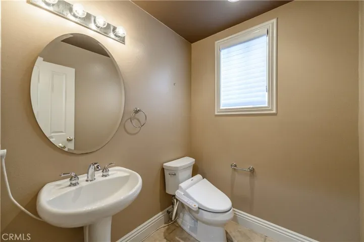 5 Pacific Crst, Irvine, California 92602