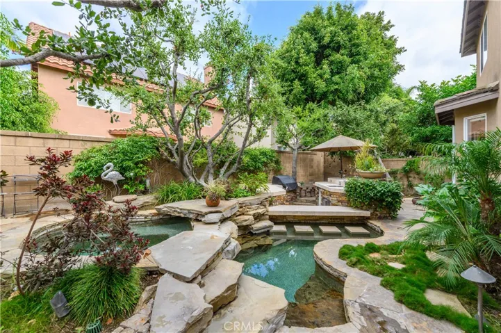 5 Pacific Crst, Irvine, California 92602