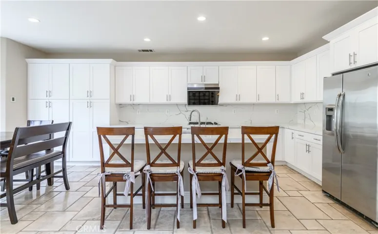 5 Pacific Crst, Irvine, California 92602