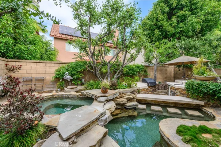 5 Pacific Crst, Irvine, California 92602