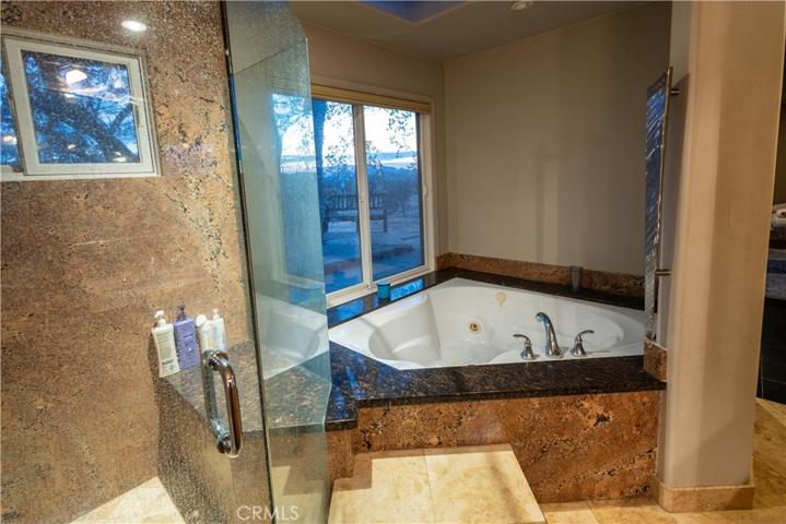 22140 E Frontier Road, Clovis, California 93619