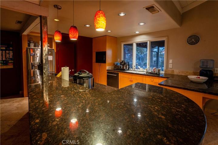 22140 E Frontier Road, Clovis, California 93619