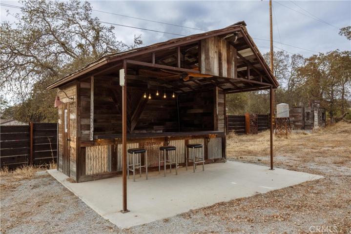 22140 E Frontier Road, Clovis, California 93619
