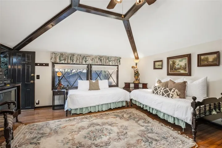 Entry area of the Guest Quarters.