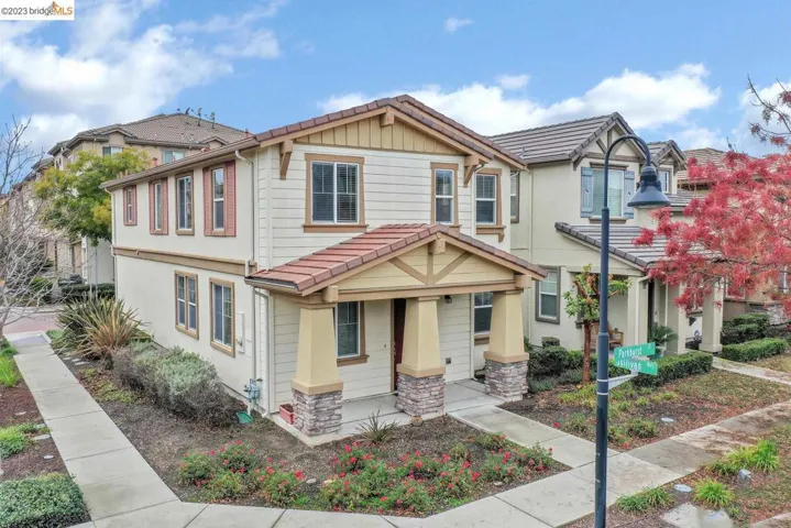 2017 Parkhurst St, Hayward, California 94541