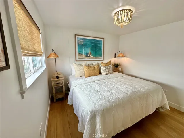 252 Grandview Street, Laguna Beach, California 92651