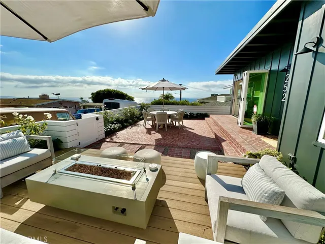 252 Grandview Street, Laguna Beach, California 92651