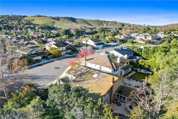 7 Sunburst, Irvine, California 92603