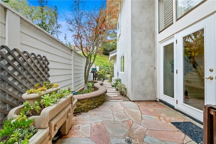 Even your side yards are beautiful!