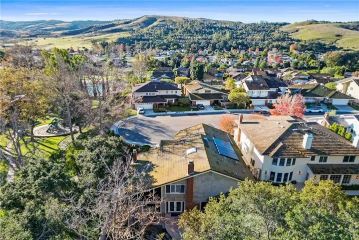 7 Sunburst, Irvine, California 92603