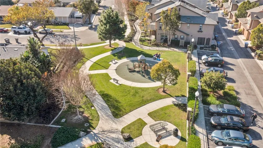 341 Feather River Place 42, Oxnard, California 93036