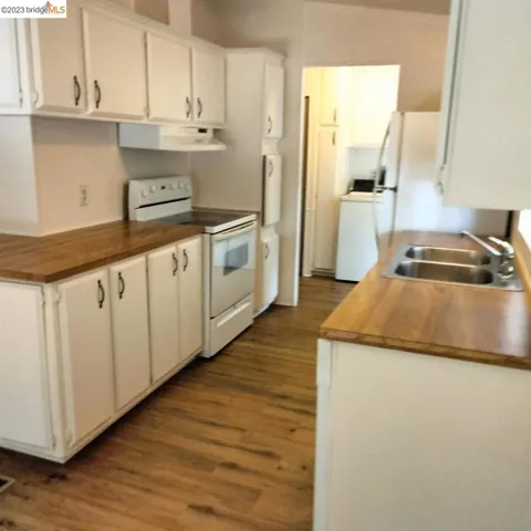 59 Leo Lane, Antioch, California 94509-4415