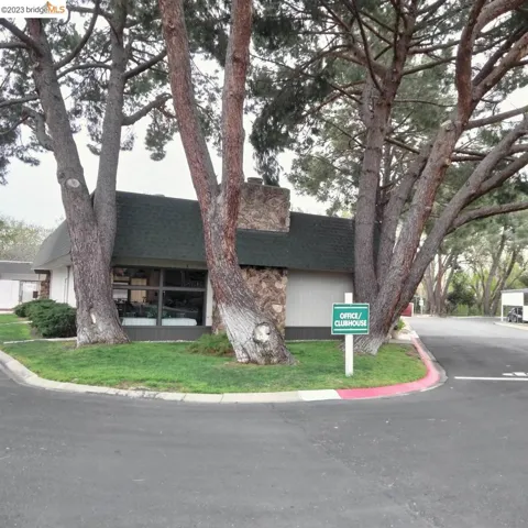 59 Leo Lane, Antioch, California 94509-4415