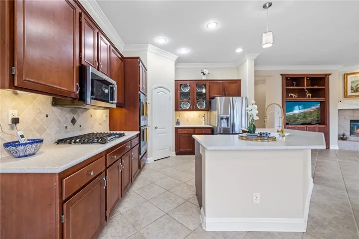 29360 Sparkling Drive, Menifee, California 92584