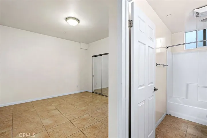 3863 Huron, Culver City, California 90232