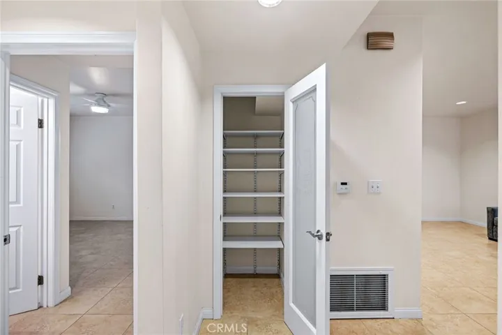 3863 Huron, Culver City, California 90232