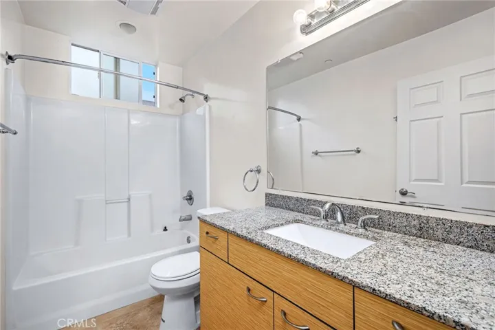 3863 Huron, Culver City, California 90232