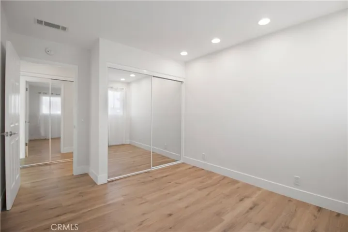 1530 W Kildare Street, Lancaster, California 93534