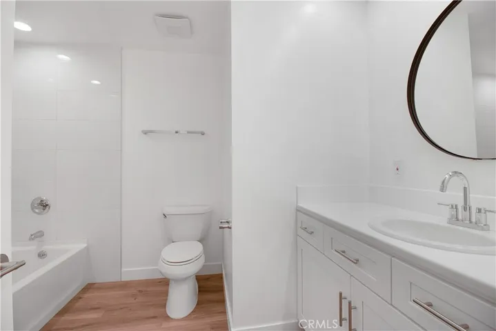 1530 W Kildare Street, Lancaster, California 93534