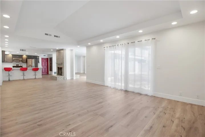 1530 W Kildare Street, Lancaster, California 93534
