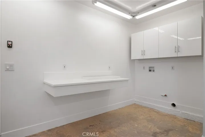 1530 W Kildare Street, Lancaster, California 93534